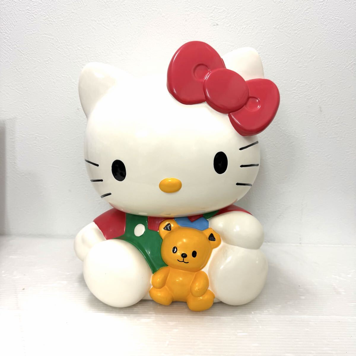 Yahoo!オークション -「ハローキティ 特大」の落札相場・落札価格