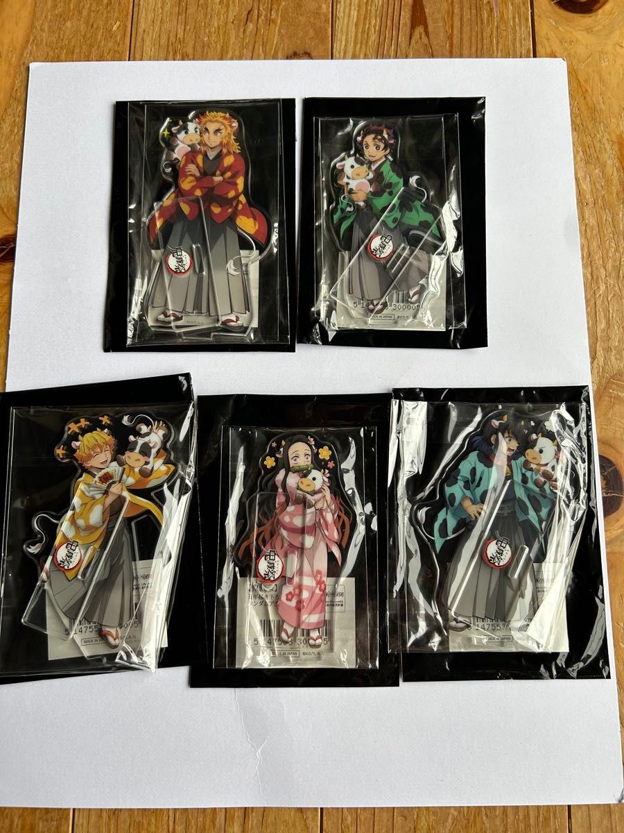 鬼滅の刃 戦支度イラストコラージュ アクリルスタンド 我妻善逸｜Yahoo