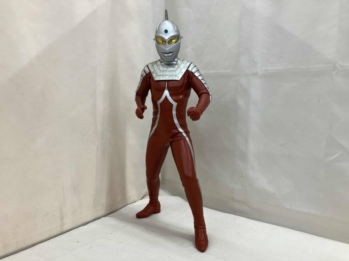 Yahoo!オークション -「メガソフビ」(ウルトラセブン) (ウルトラマン