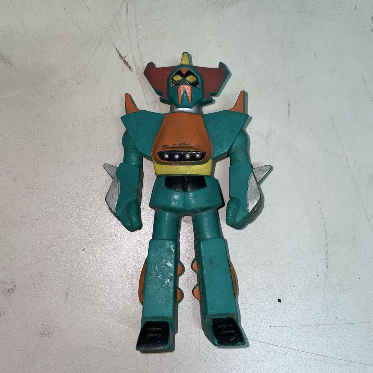 Yahoo!オークション -「超合体魔術ロボ ギンガイザー」(ソフビ