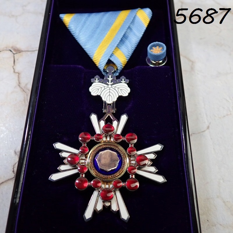 Yahoo!オークション -「瑞宝単光章」の落札相場・落札価格