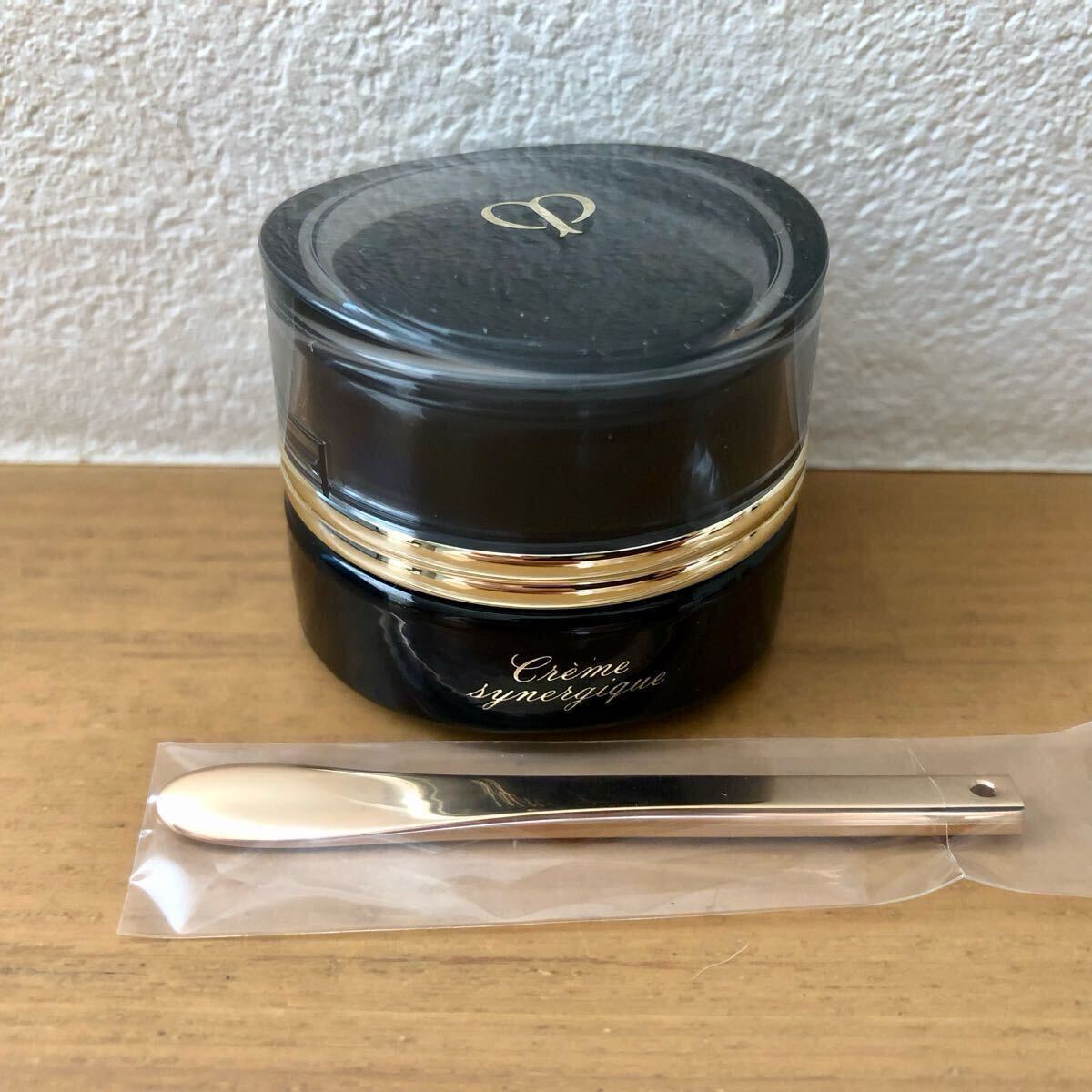 Yahoo!オークション -「シネルジック」(クレ・ド・ポー ボーテ