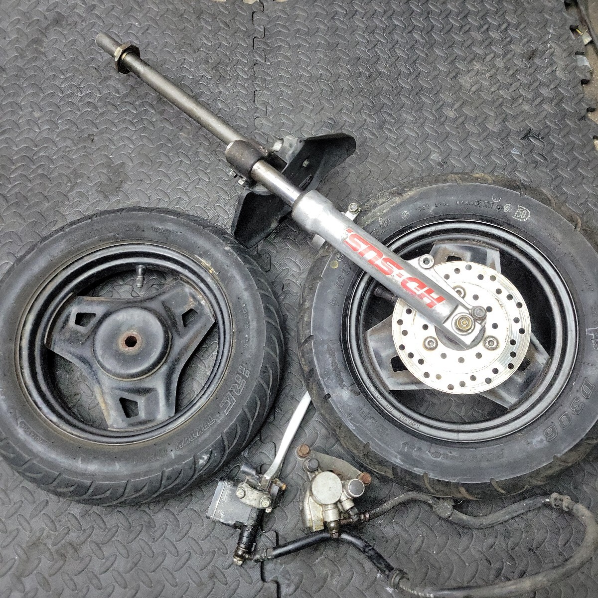 Yahoo!オークション -「ライブディオ zx 足回り」の落札相場・落札価格