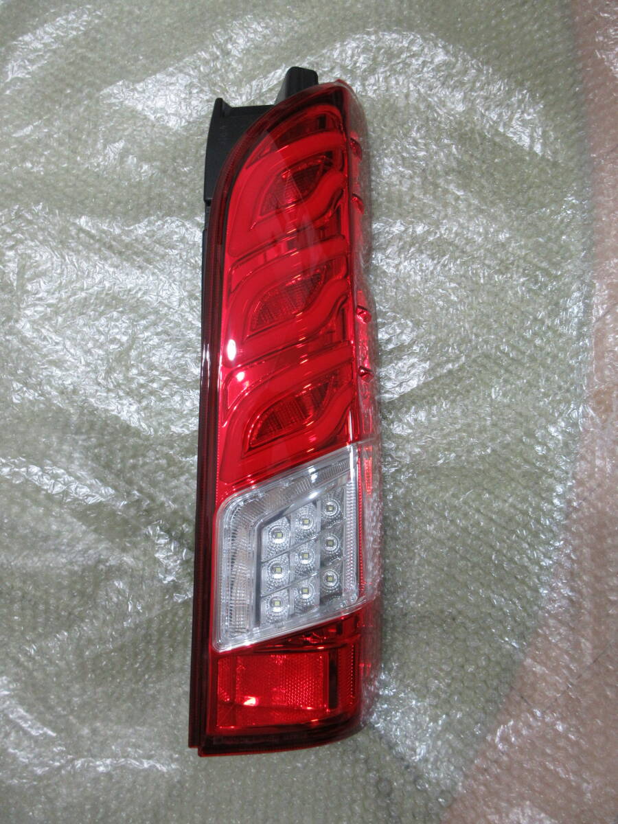 Yahoo!オークション -「ダズフェローズテールランプ」の落札相場・落札価格