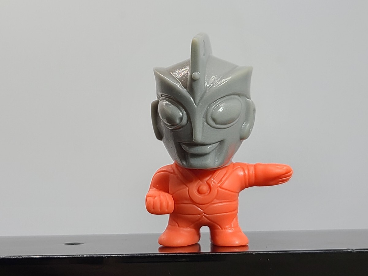 Yahoo!オークション -「ウルトラマン倶楽部 消しゴム」の落札相場