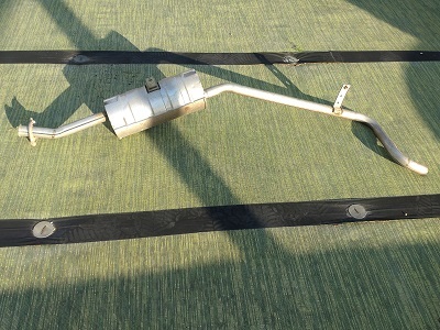 Yahoo!オークション -「ジムニー ja11純正」(純正品) (マフラー本体)の