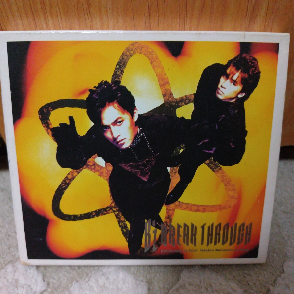 Yahoo!オークション -「b'z break through 初回」の落札相場・落札価格