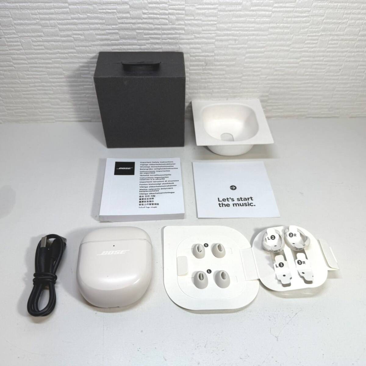 Yahoo!オークション -「bose quietcomfort earbuds ジャンク」の落札