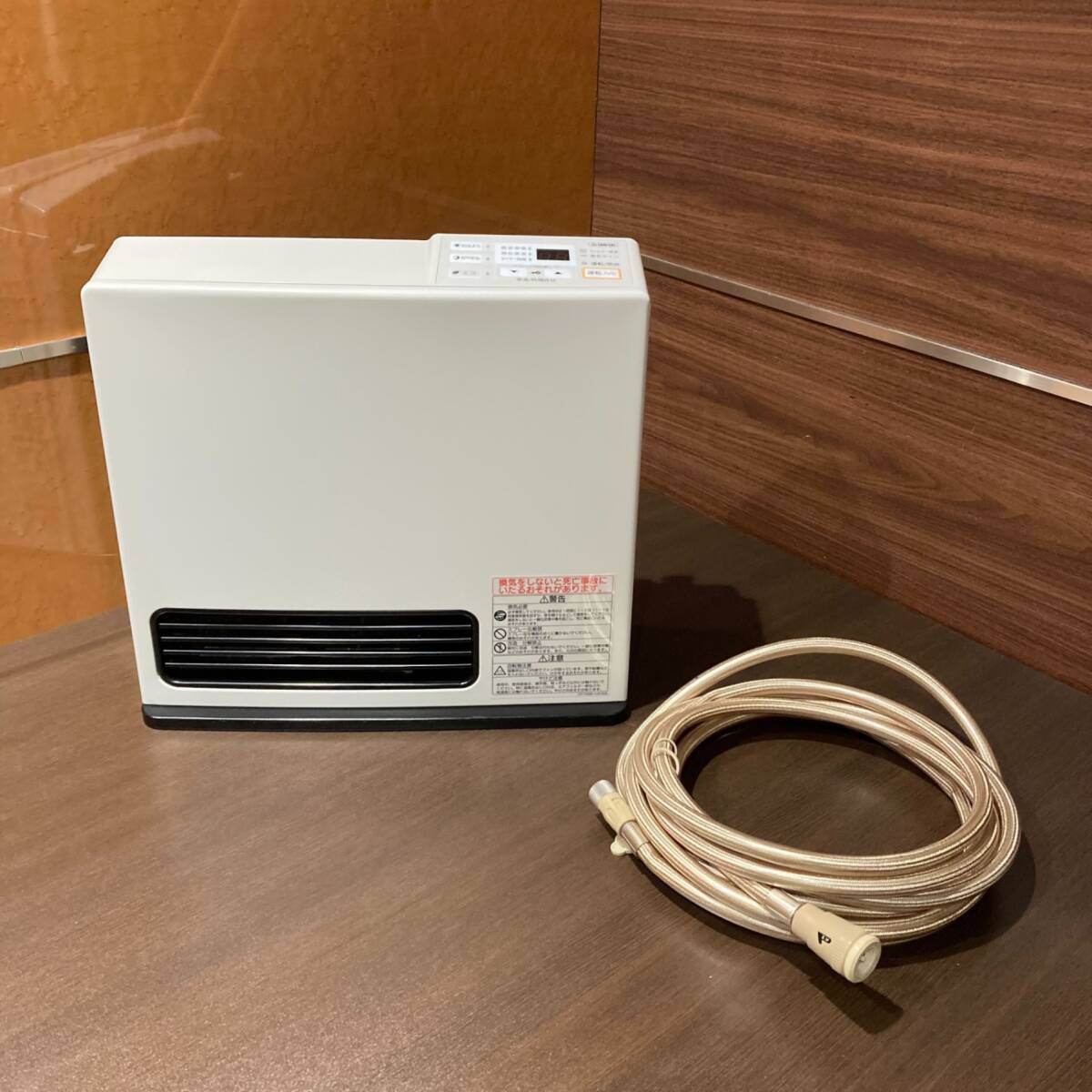 Yahoo!オークション -「リンナイ ガスファンヒーター sgf」の落札相場