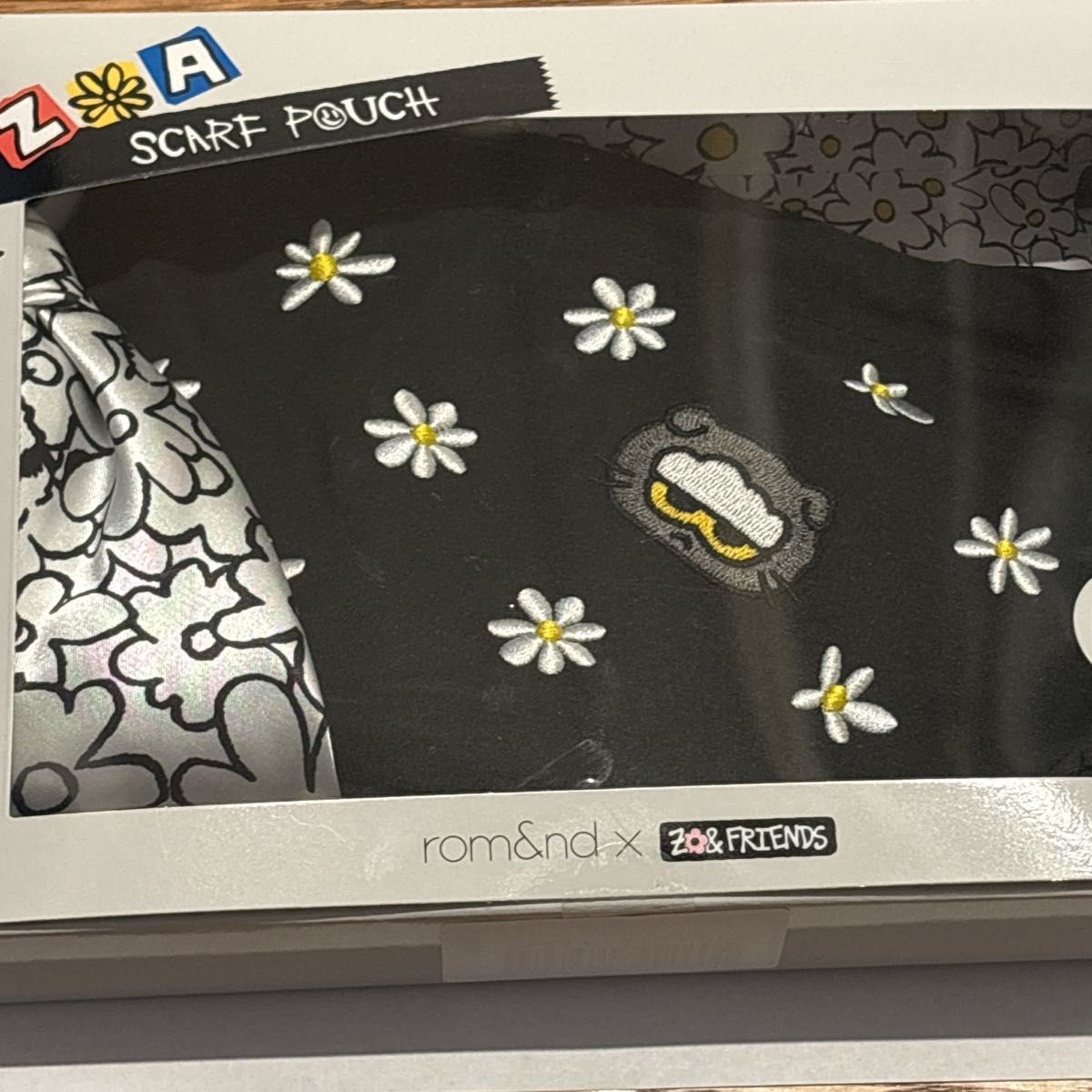 rom&nd ZO&FRIENDS ZOA ロムアンド ポーチ スカーフ グロス キャップ
