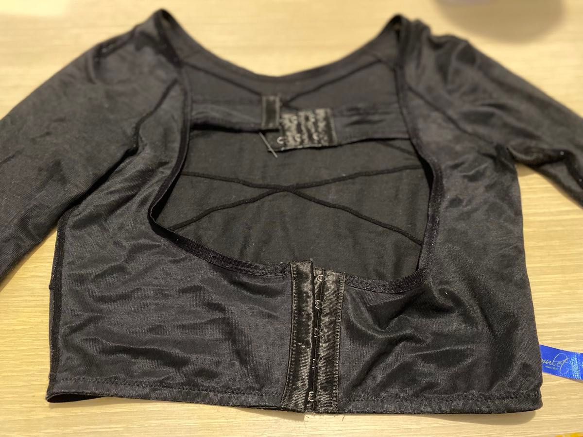 アミュレット 二の腕 ボレロ 湘南美容外科 着圧｜Yahoo!フリマ（旧