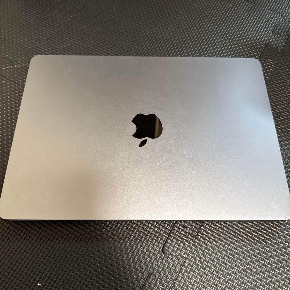MacBook Air 13 6 MLY23J/A シルバー フィルム付 極美品｜Yahoo!フリマ