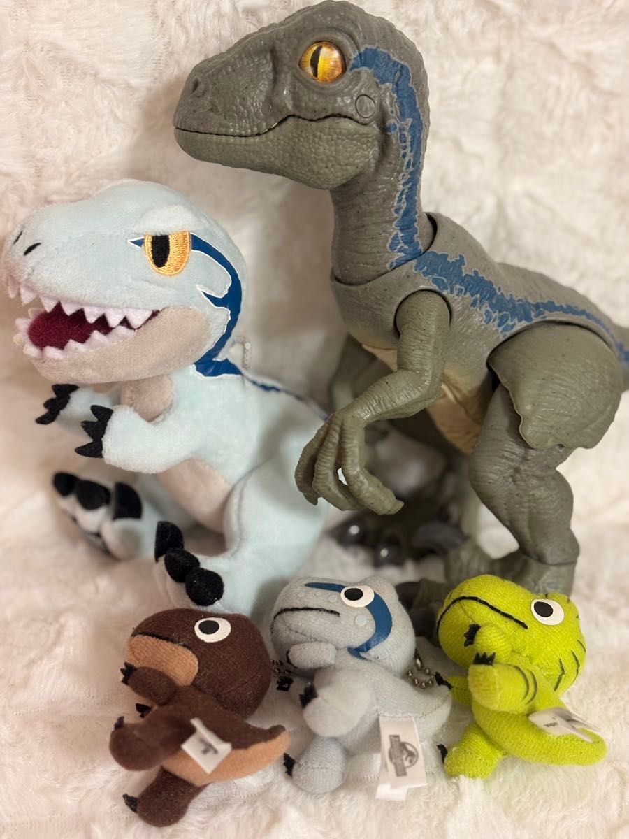 ジュラシックワールド スーパーリアル ベビーブルー｜Yahoo!フリマ（旧