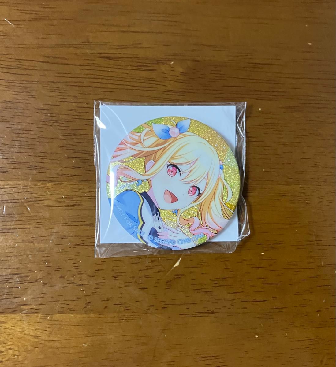 天馬咲希 グリッター缶バッジ グリ缶 水着 12A プロセカ プロジェクト