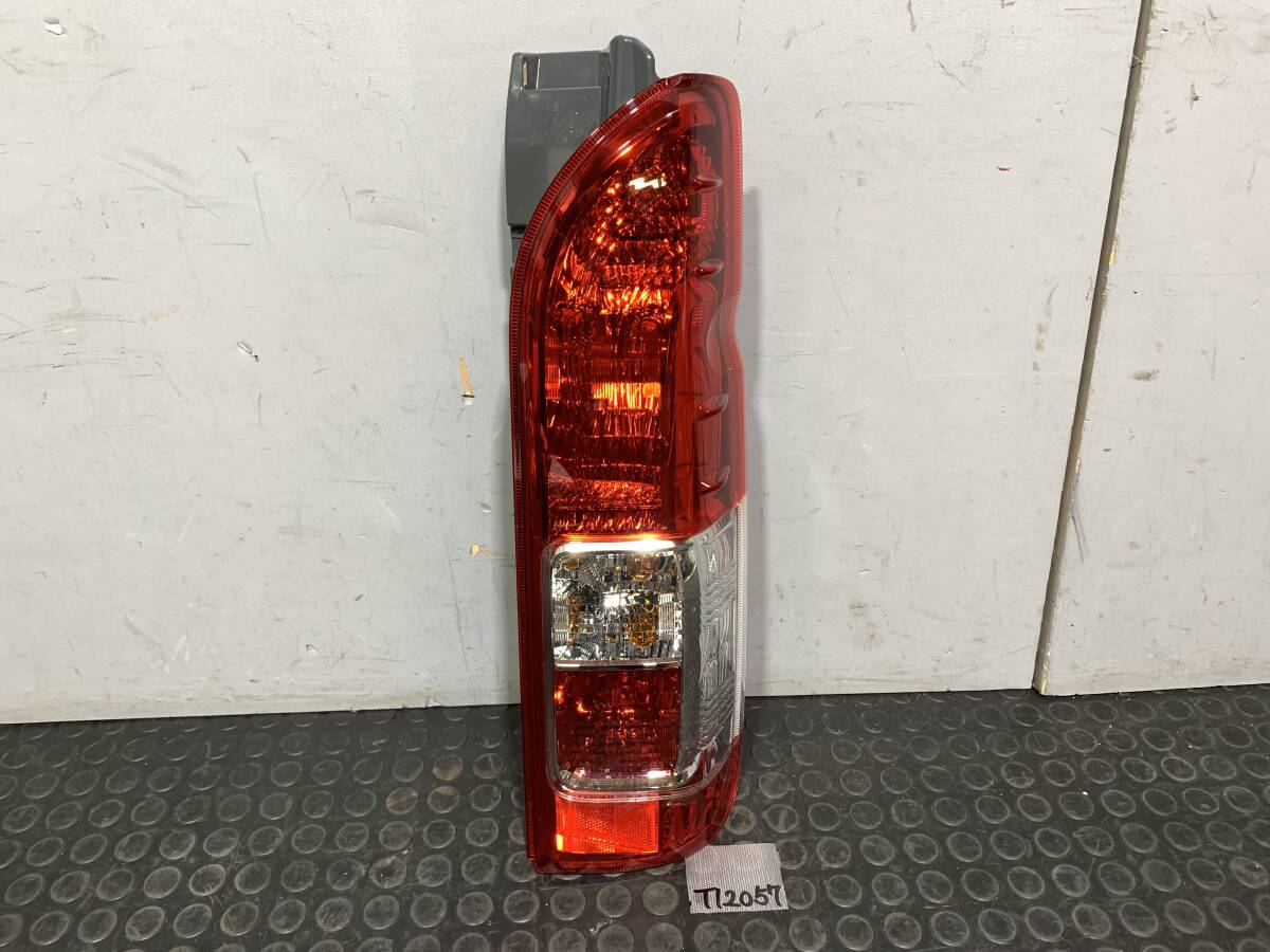 2026年最新】Yahoo!オークション -ハイエース 寒冷地 テールの中古品