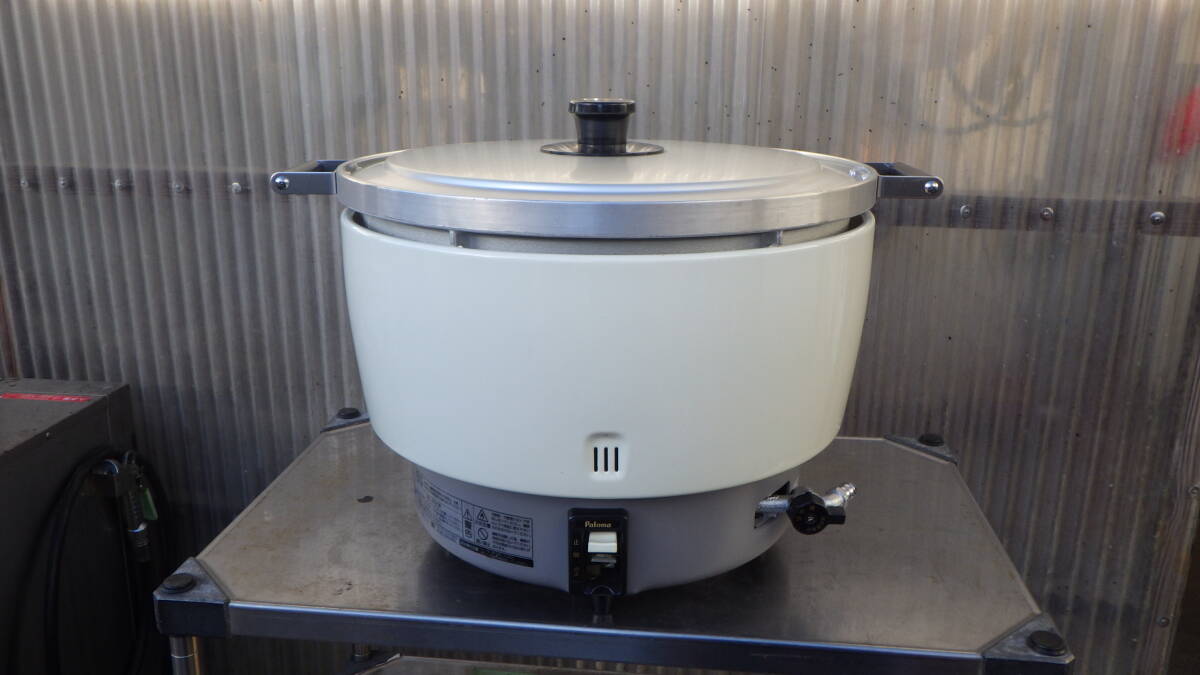 値引き 未使用 Rinnai 都市ガス用炊飯器 シルバー・ピンク 値引き 未