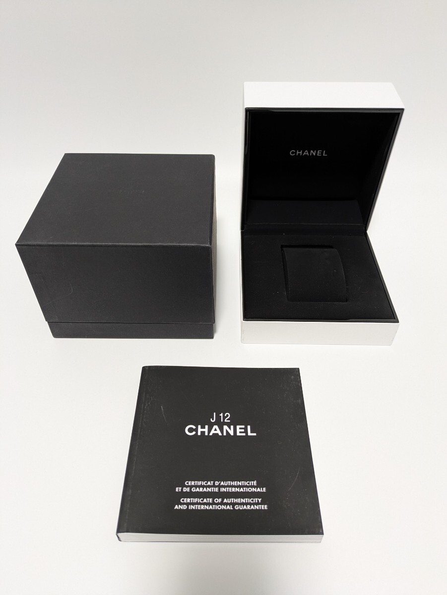 Yahoo!オークション -「空箱」(J12) (シャネル)の落札相場・落札価格