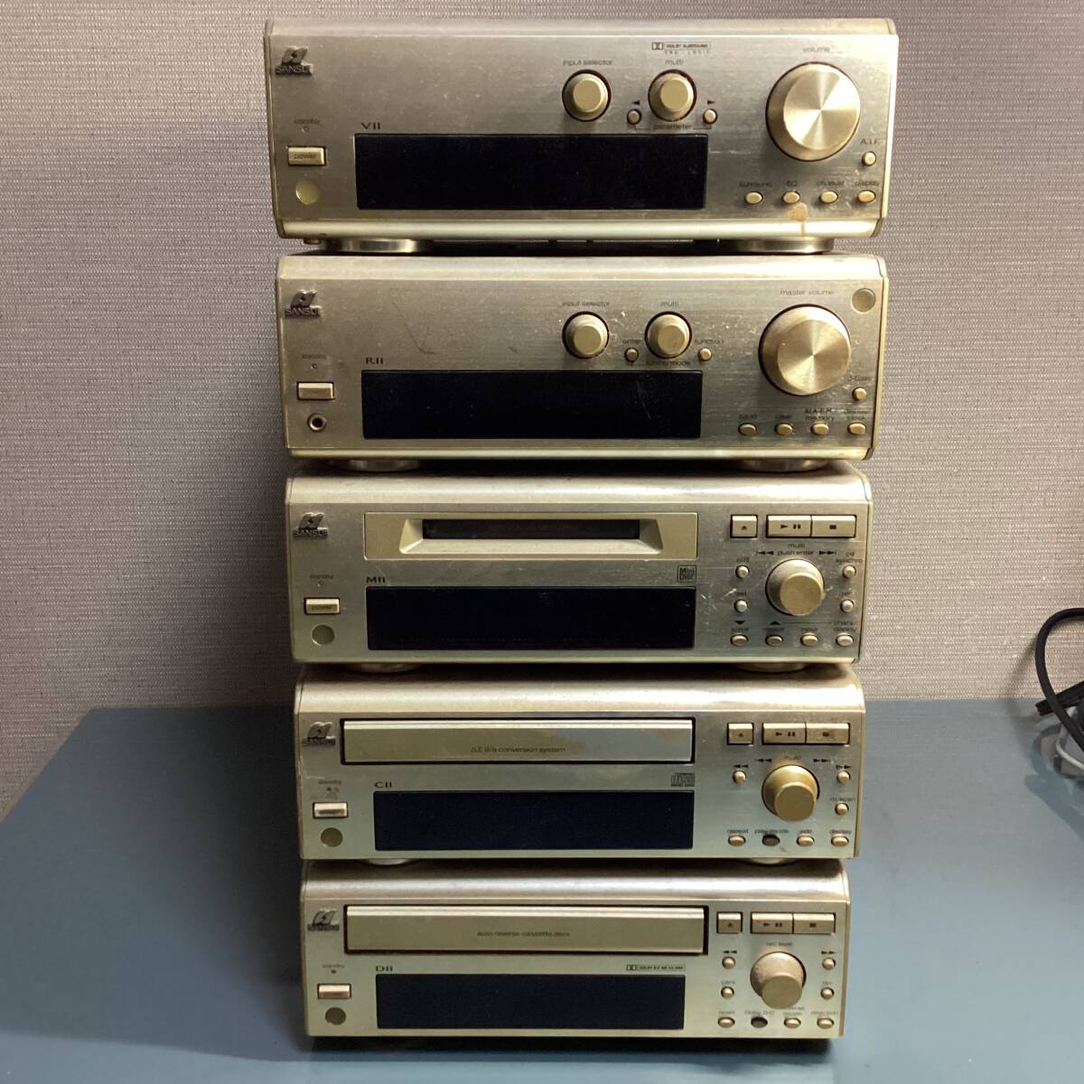 Yahoo!オークション -「sansui r11」の落札相場・落札価格