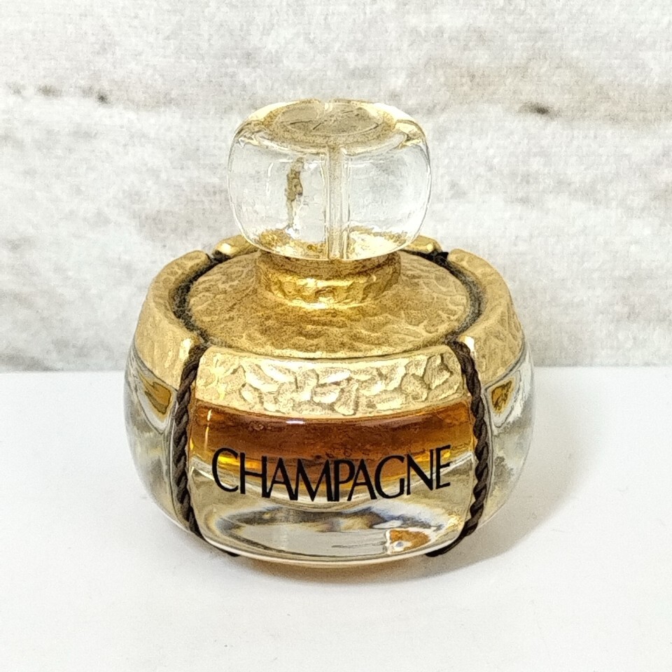 Yahoo!オークション -「サンローラン シャンパーニュ」の落札相場