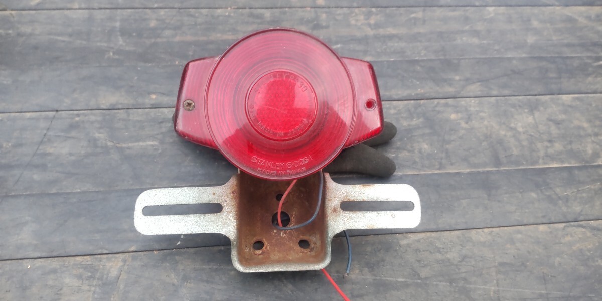 Yahoo!オークション -「カワサキ w1s」(テールランプ) (純正品)の落札