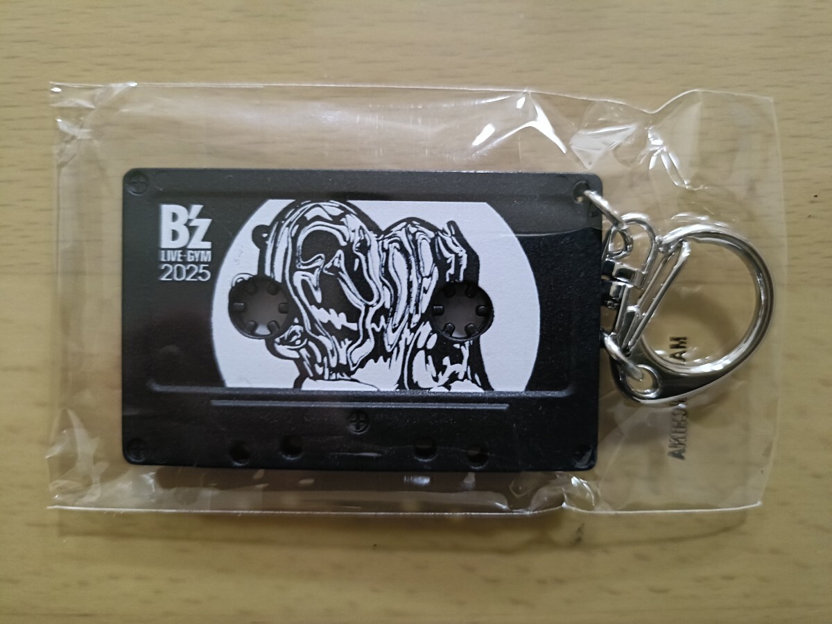 B'zガチャガチャ・カセットキーホルダーとリストバンド12/21final B'z