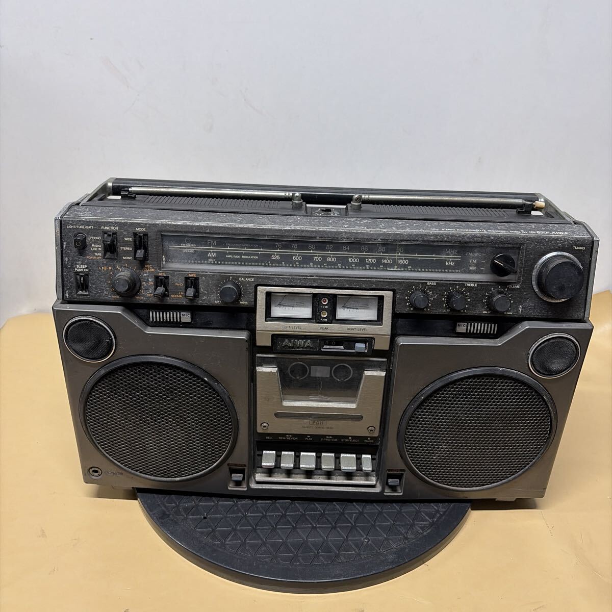 Yahoo!オークション -「aiwa tpr 820」の落札相場・落札価格