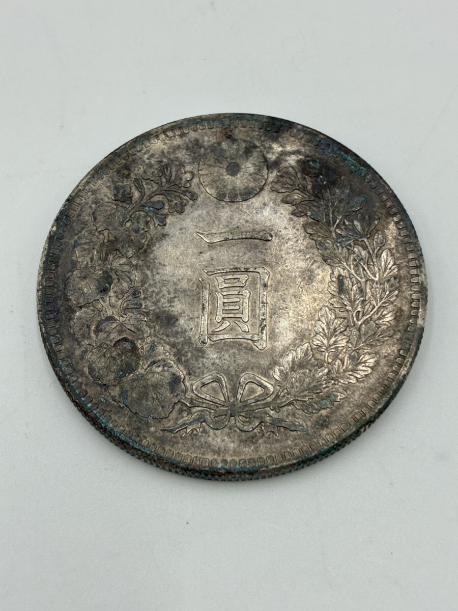 Yahoo!オークション -「一圓銀貨 明治12年」(硬貨) (貨幣)の落札相場
