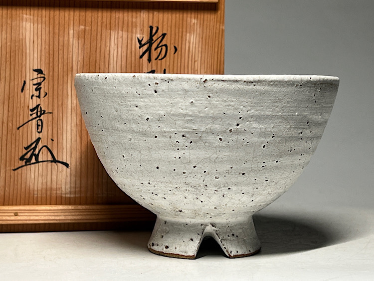 Yahoo!オークション -「粉引 茶碗」(萩) (日本の陶磁)の落札相場・落札価格