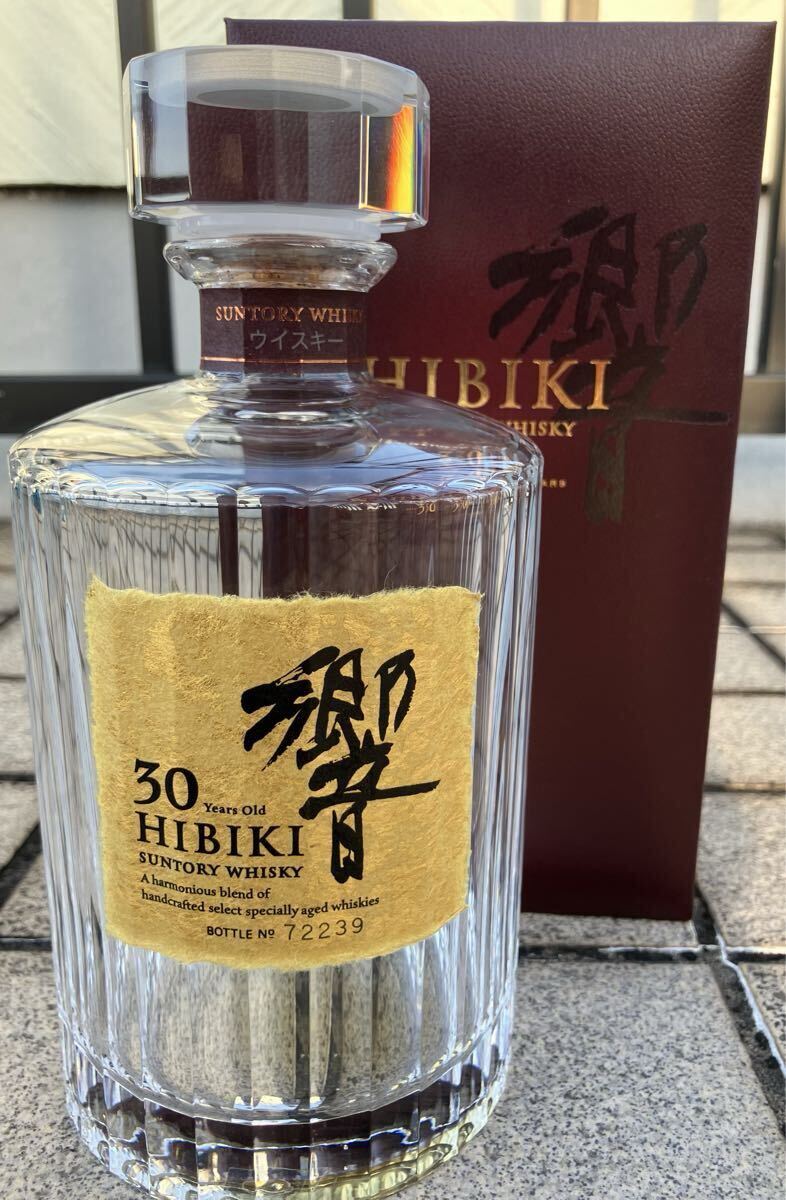 Yahoo!オークション -「響30年 空瓶」の落札相場・落札価格