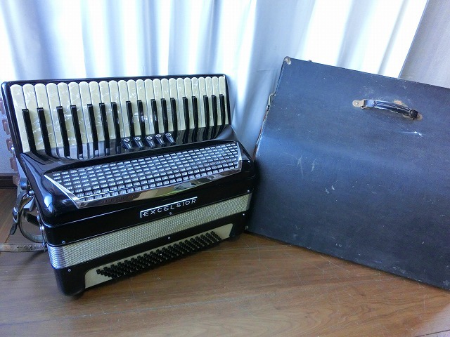 Yahoo!オークション -「excelsior アコーディオン」の落札相場・落札価格