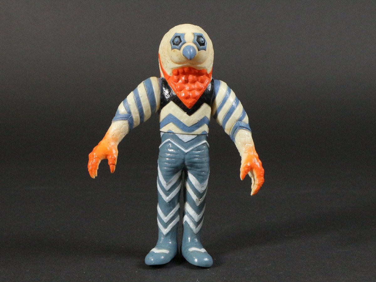 Yahoo!オークション -「ガッツ星人ソフビ」の落札相場・落札価格