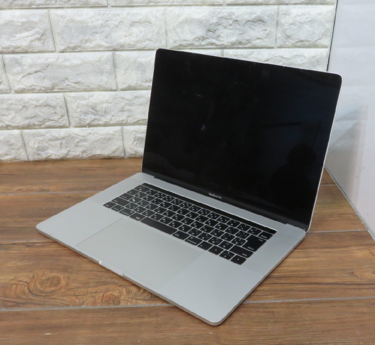 Yahoo!オークション -「macbook pro a1707」の落札相場・落札価格