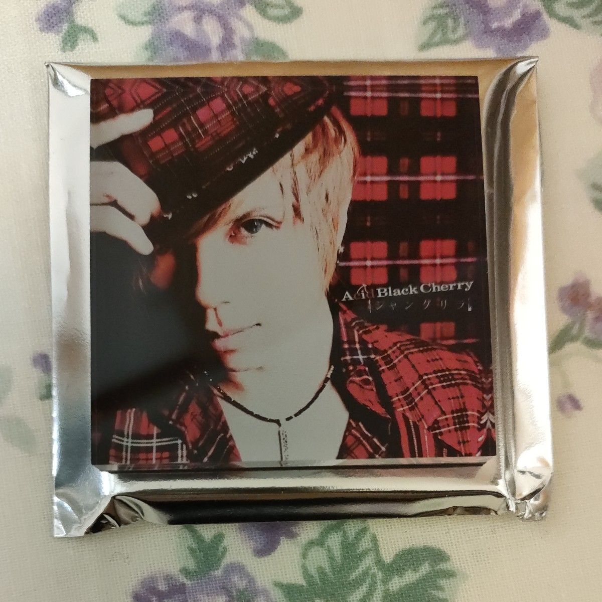 イエス別ジャケ Acid Black Cherry アクリルマグネット｜Yahoo!フリマ