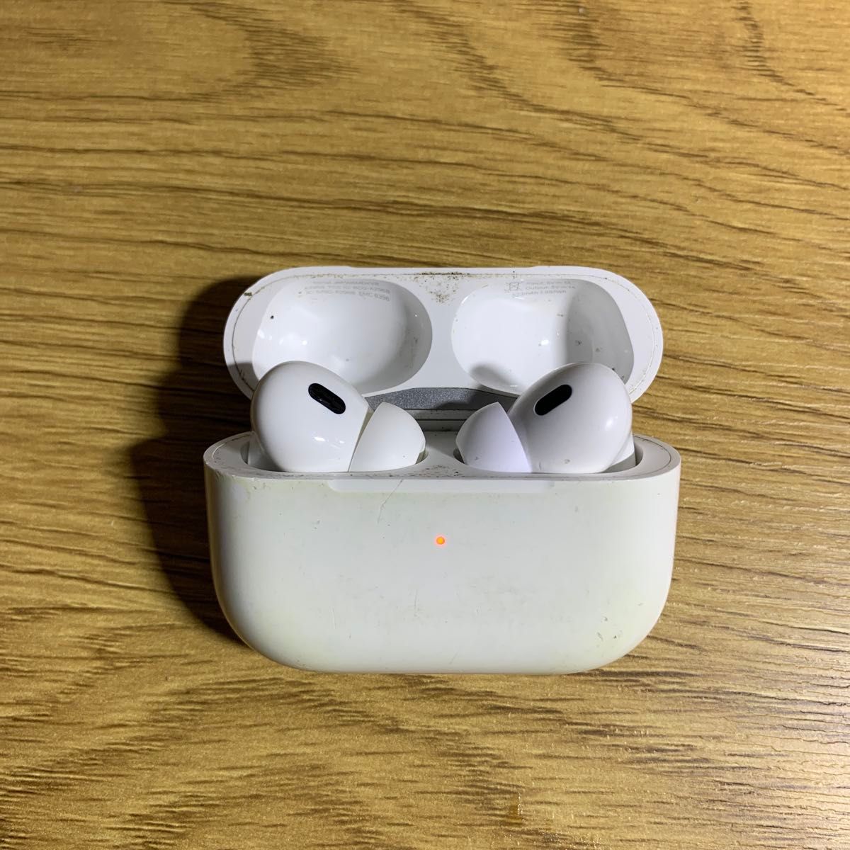 Apple AirPods Pro（第2世代） USB Type-C MTJV3J/A イヤホン本体 - 最