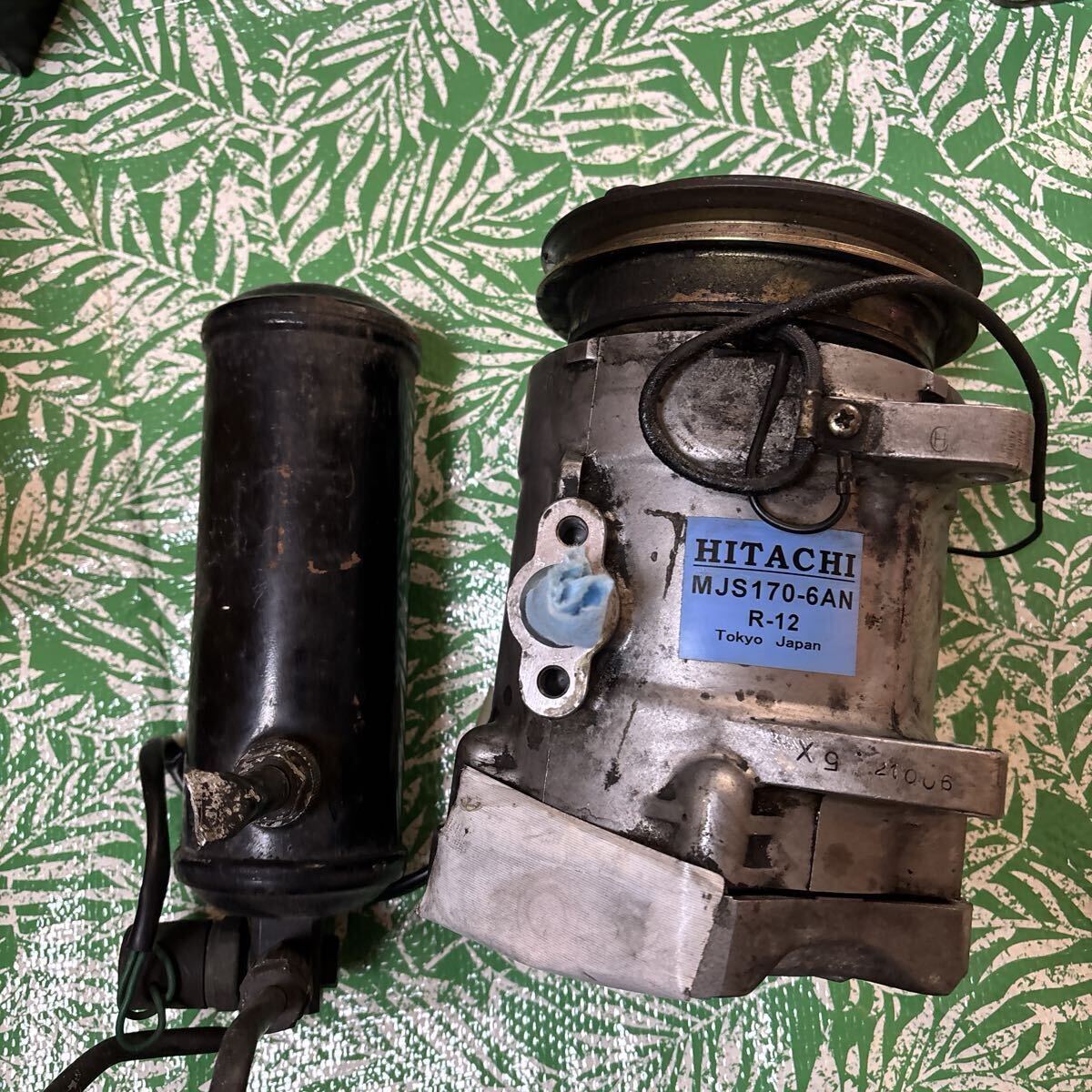 Yahoo!オークション -「フェアレディz32タンク」の落札相場・落札価格