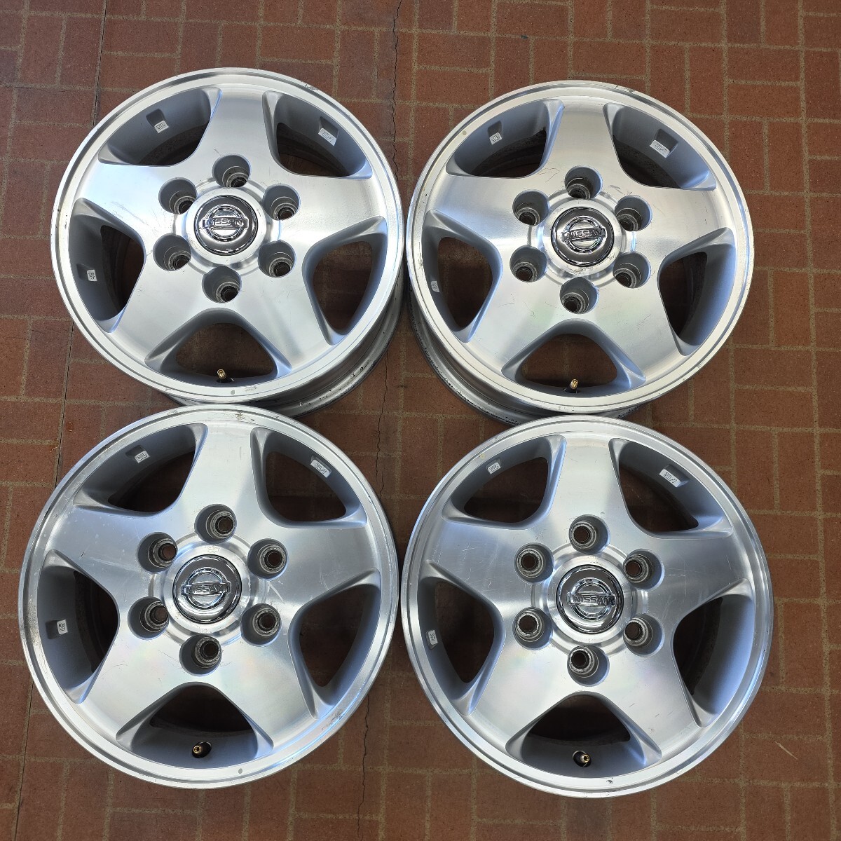 2026年最新】Yahoo!オークション -キャラバンe25ホイールの中古品