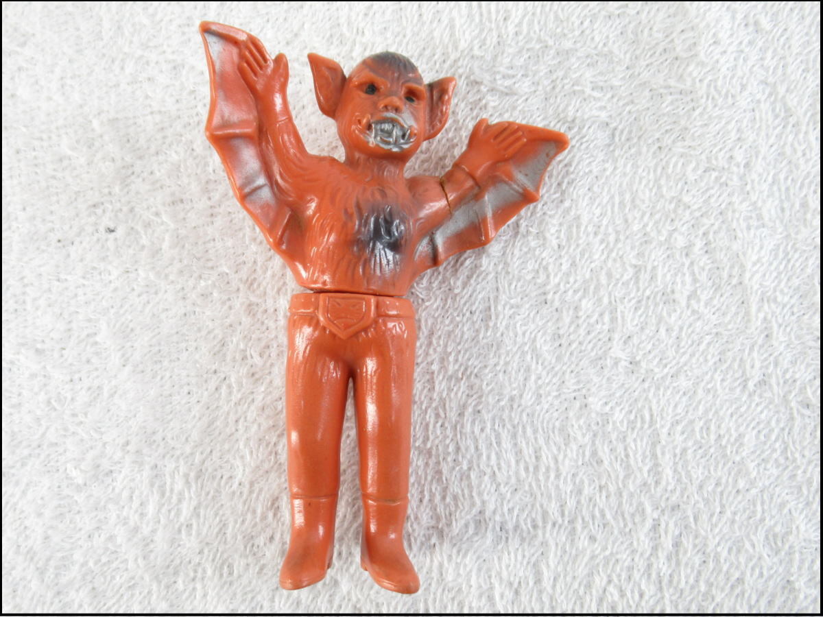 Yahoo!オークション -「コウモリ男」(ソフビ) (ビンテージ)の落札相場