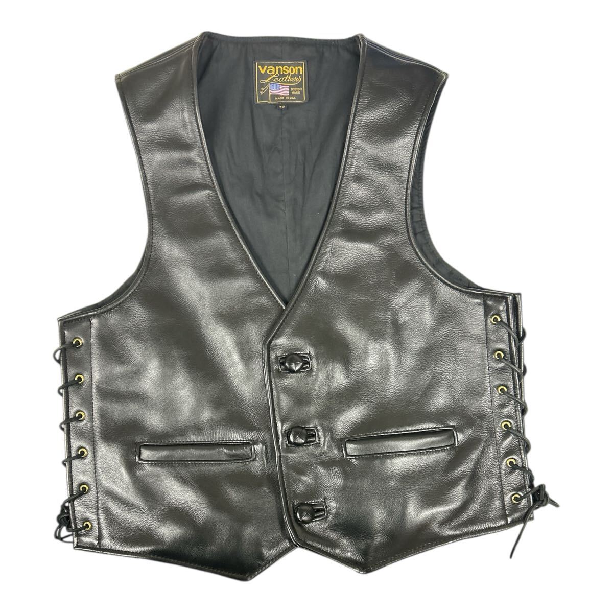 Yahoo!オークション -「vansonレザーベスト」の落札相場・落札価格