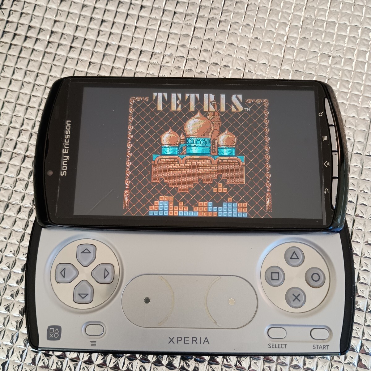 Yahoo!オークション -「xperia play」の落札相場・落札価格