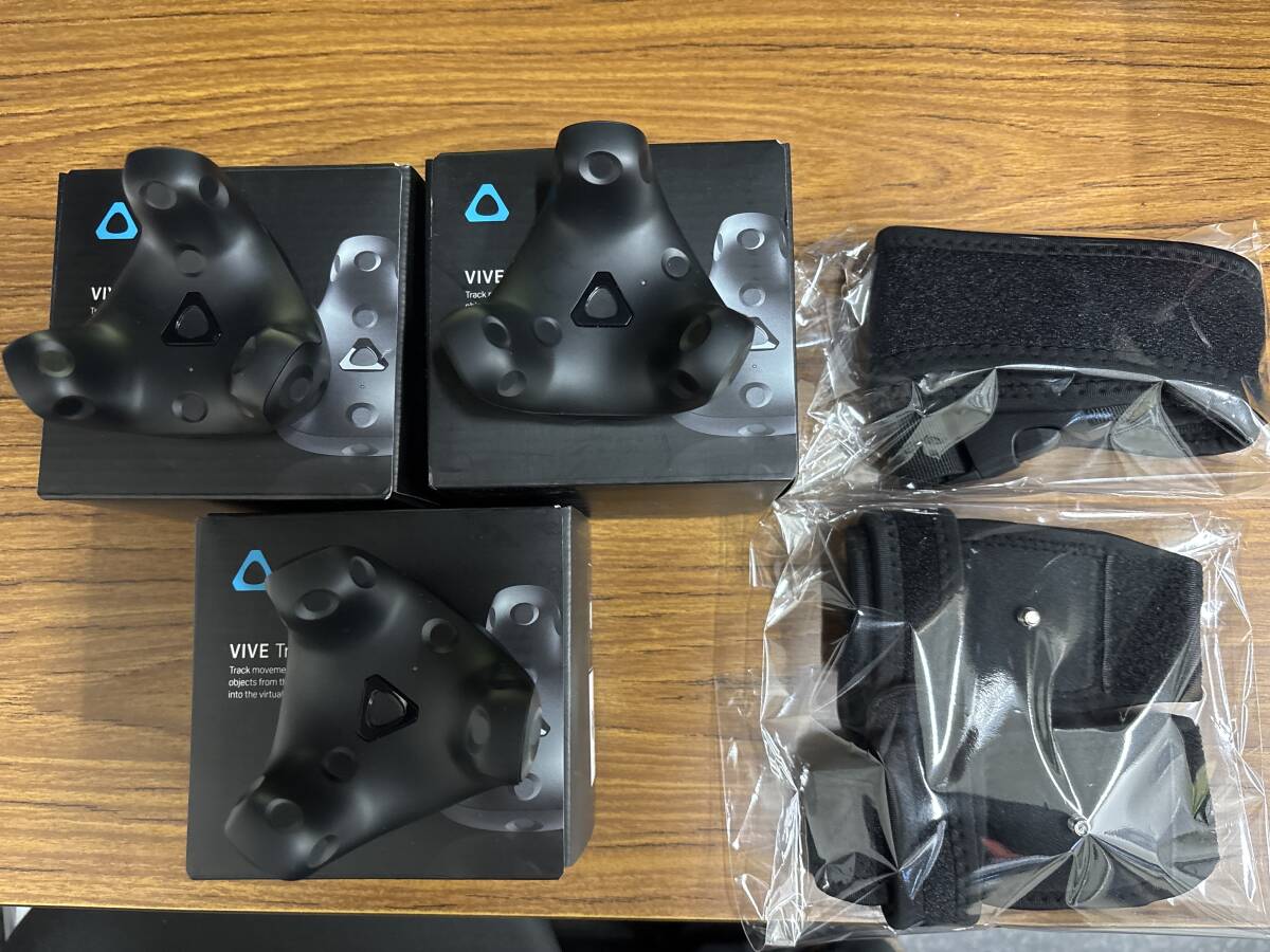 Yahoo!オークション -「vive トラッカー」の落札相場・落札価格