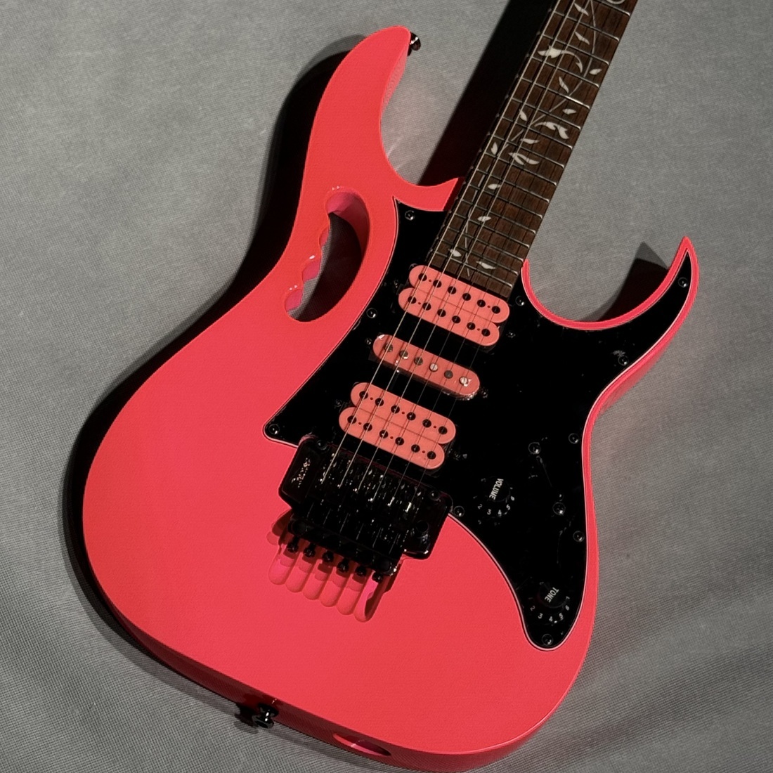 2026年最新】Yahoo!オークション -mavis ギター(エレキギター)の中古品