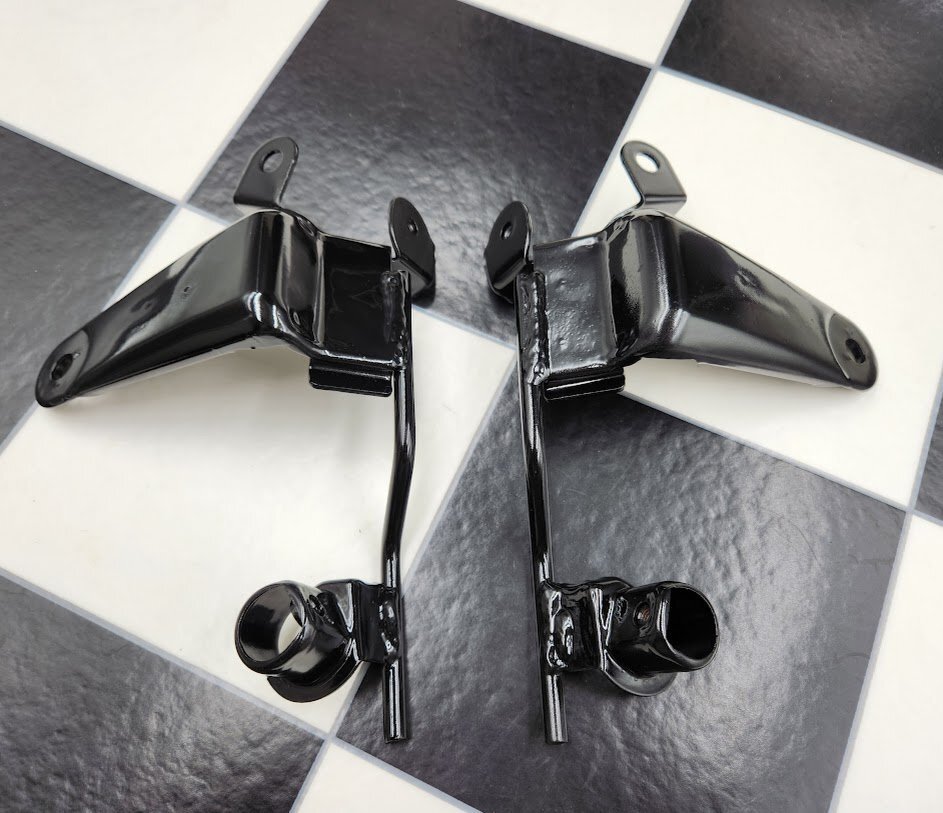 Yahoo!オークション -「cbr400fライトステー」の落札相場・落札価格