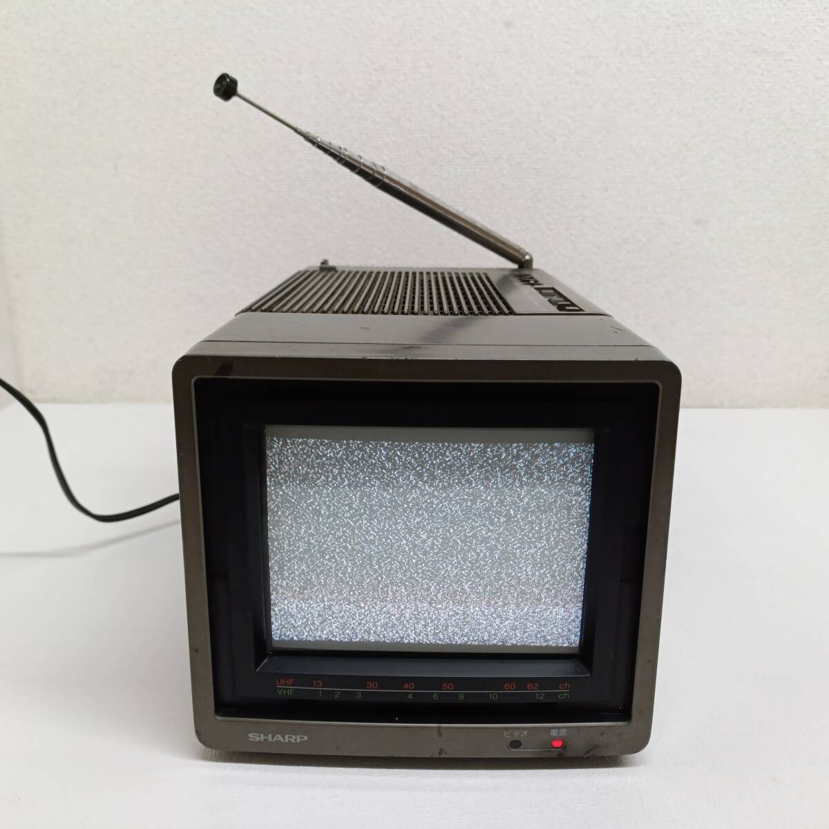 Yahoo!オークション -「ポータブルテレビ」(ブラウン管) (14インチ以下