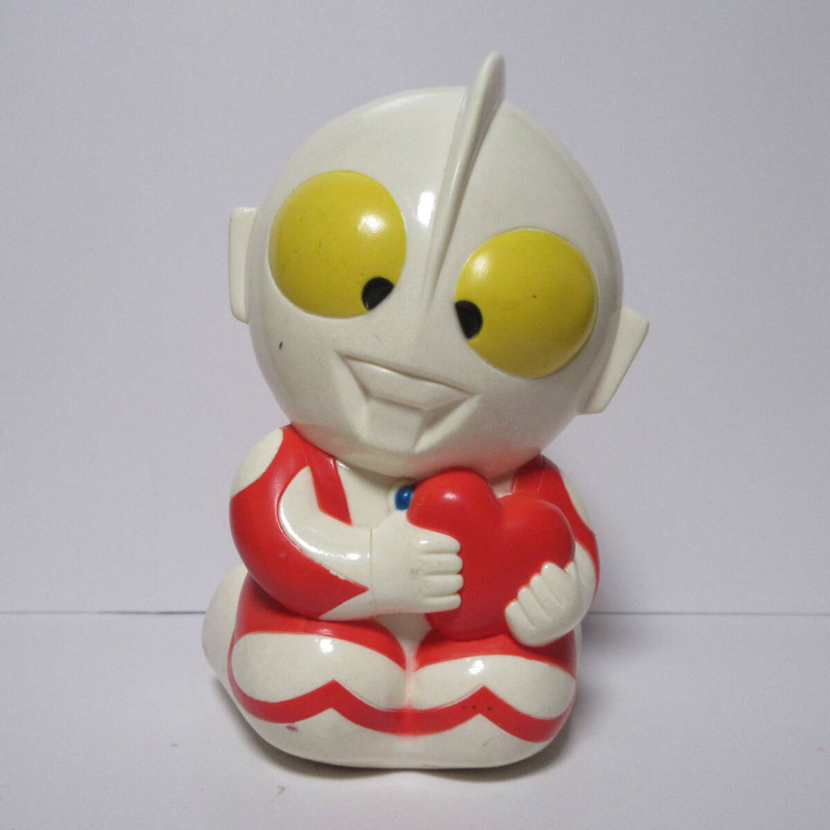 Yahoo!オークション -「ウルトラマン貯金箱」の落札相場・落札価格