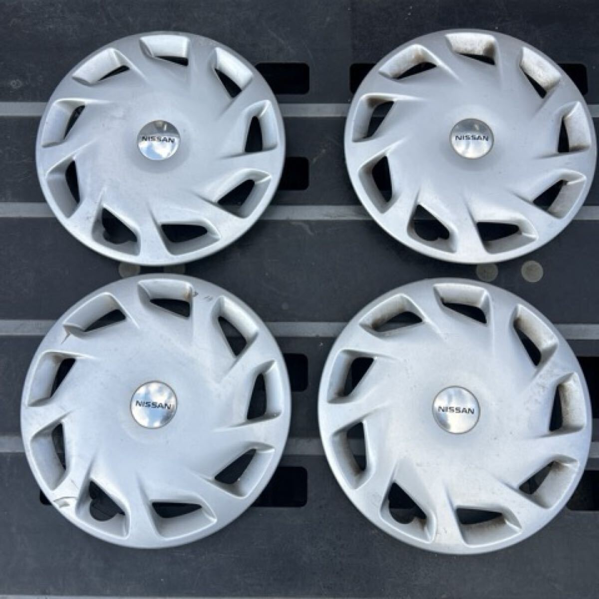 Yahoo!オークション -「日産nv100クリッパー」(純正品) (ホイール