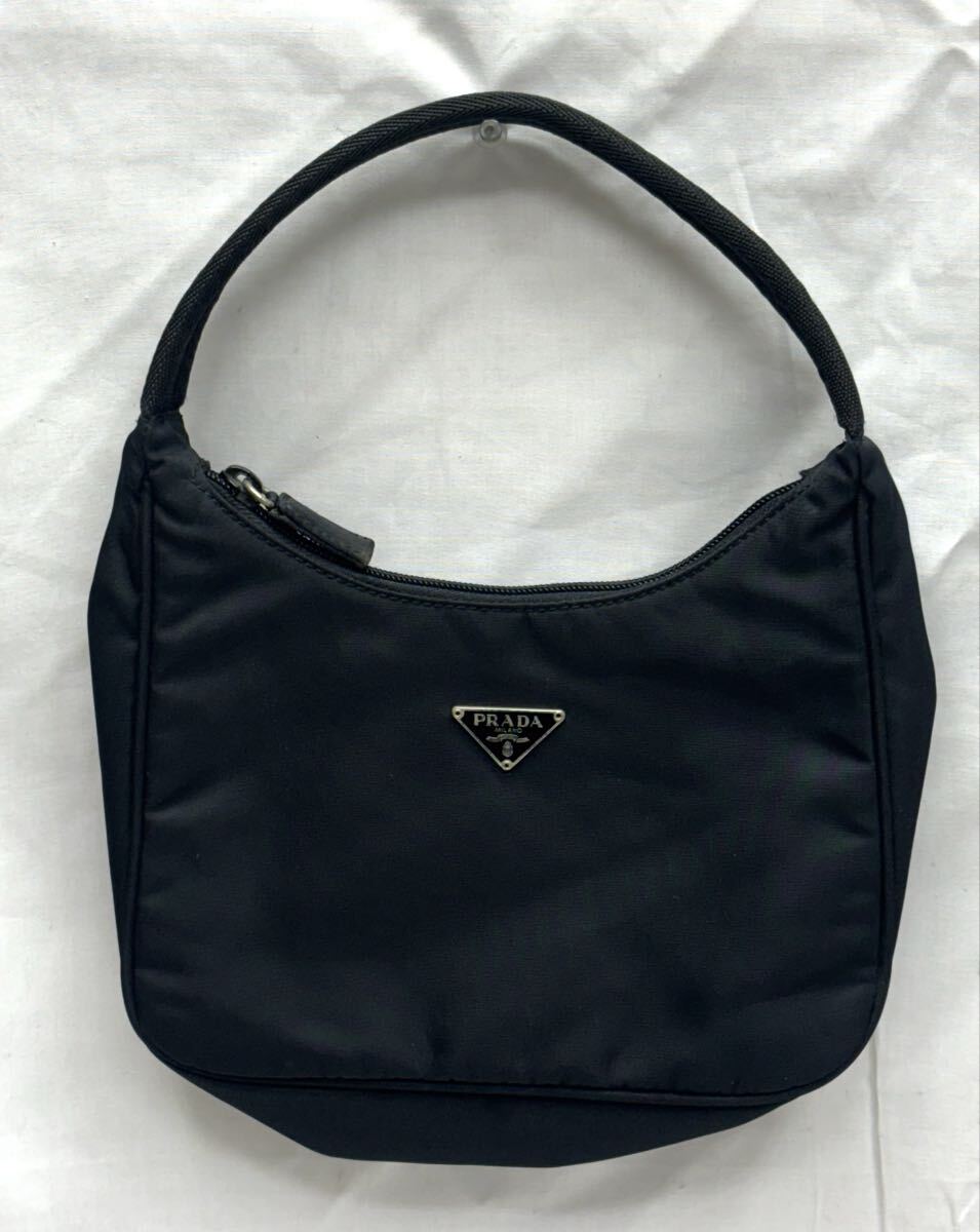 Yahoo!オークション -「プラダ アクセサリーポーチ」の落札相場・落札価格