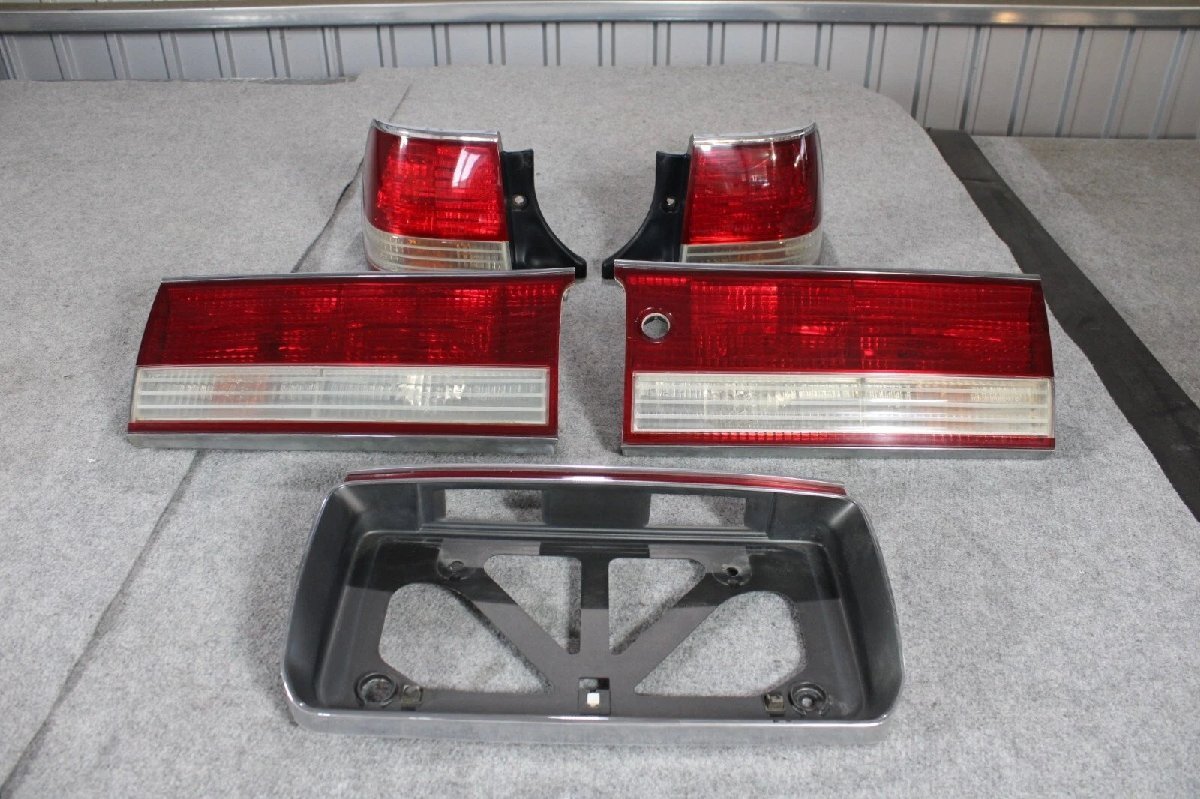 Yahoo!オークション -「15クラウン テール」(トヨタ用) (自動車