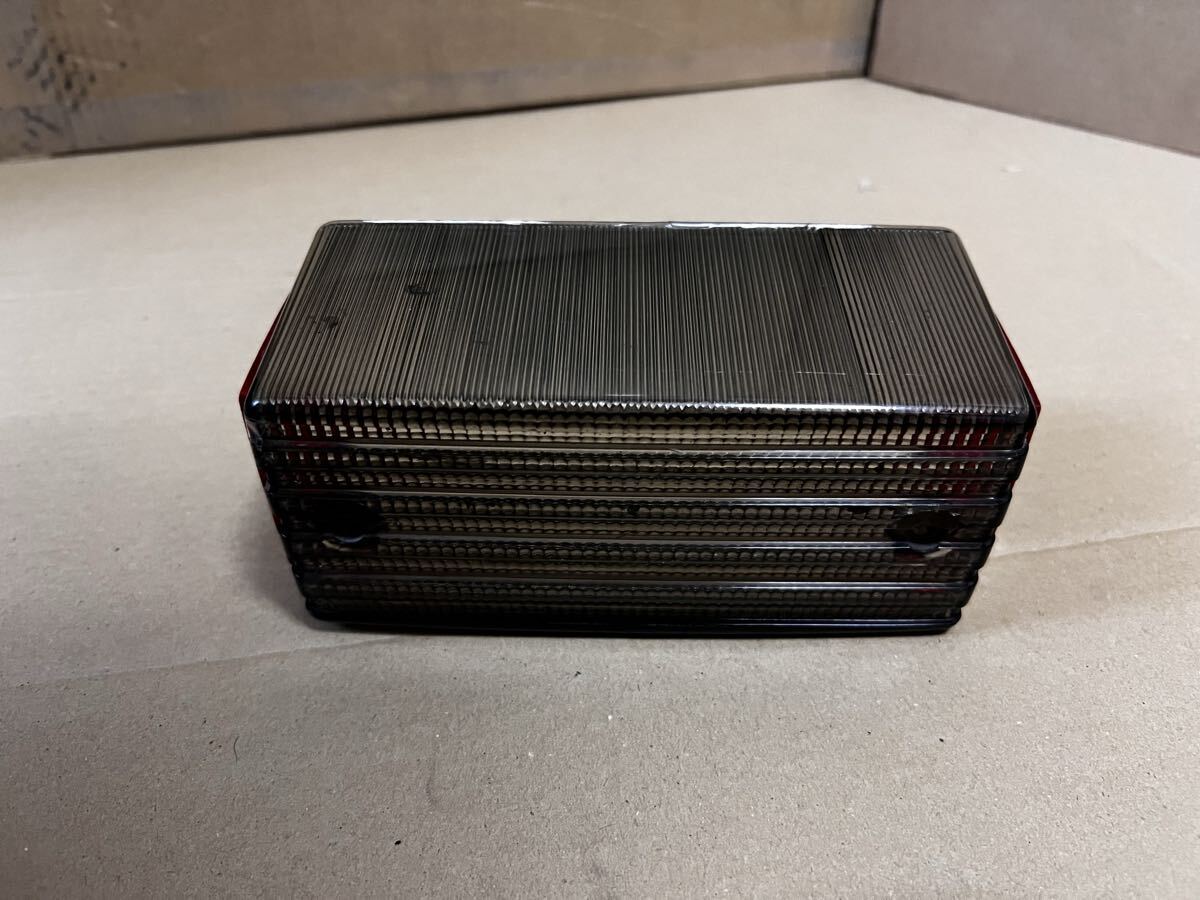 Yahoo!オークション -「gpz400f当時物」(テールランプ) (純正品)の落札
