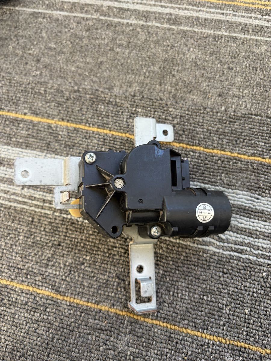 Yahoo!オークション -「エアコンアクチュエーター」(日産用) (自動車