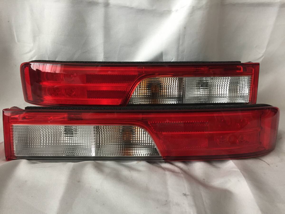 Yahoo!オークション -「エブリィワゴン da64w テールランプ」(スズキ用